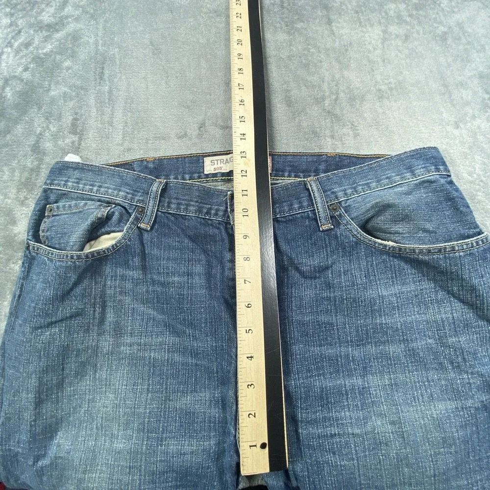 Levis excellent pre